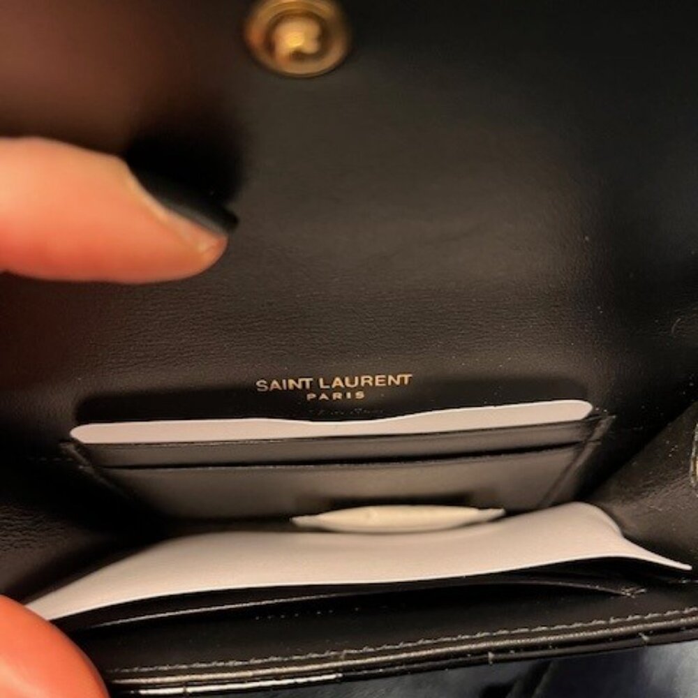 AUTHENTIC YSL WALLET - Picture 12 of 15